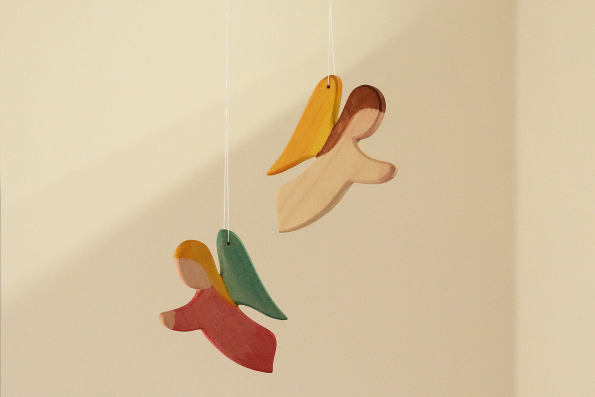 Ostheimer オストハイマー 木製 天使のオーナメント クリスマス