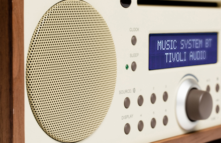 Tivoli Audio（チボリ・オーディオ） ラジオ cd プレーヤー チボリ