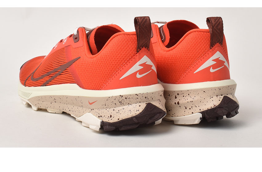 ナイキ ランニングシューズ メンズ リアクト テラ カイガー 9 NIKE