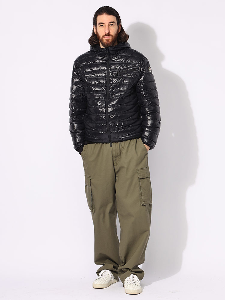 MONCLER（モンクレール） ライトダウンジャケット ナイロン