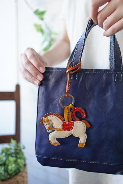 genten(ゲンテン) WAKU WAKU Charm（ワクワクチャーム） ウマ 40780