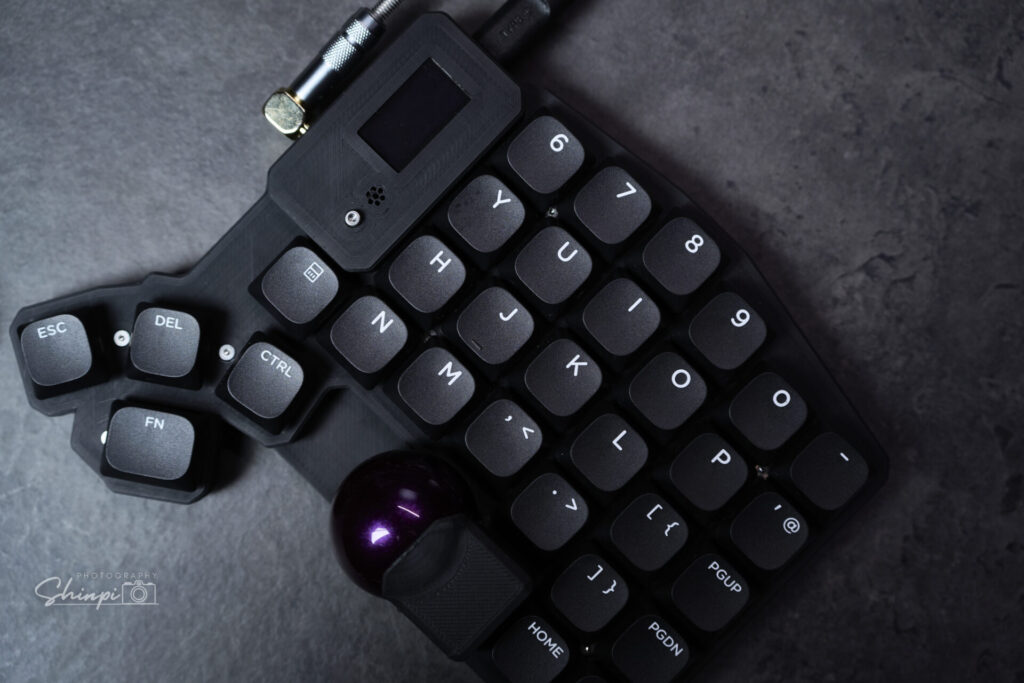 トラックボール一体型分割キーボード「mtk64erp」をレビュー│完成され