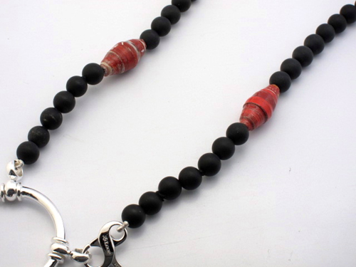 La Loop（ラ・ループ）のグラスホルダー | 福岡市薬院のメガネ専門店