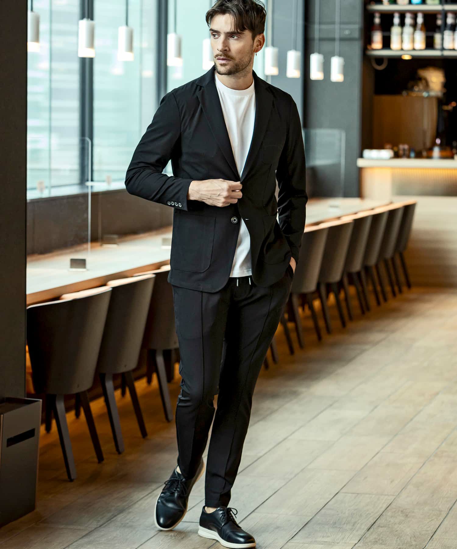 1PIU1UGUALE3 RELAX(ウノピゥウノウグァーレトレ リラックス