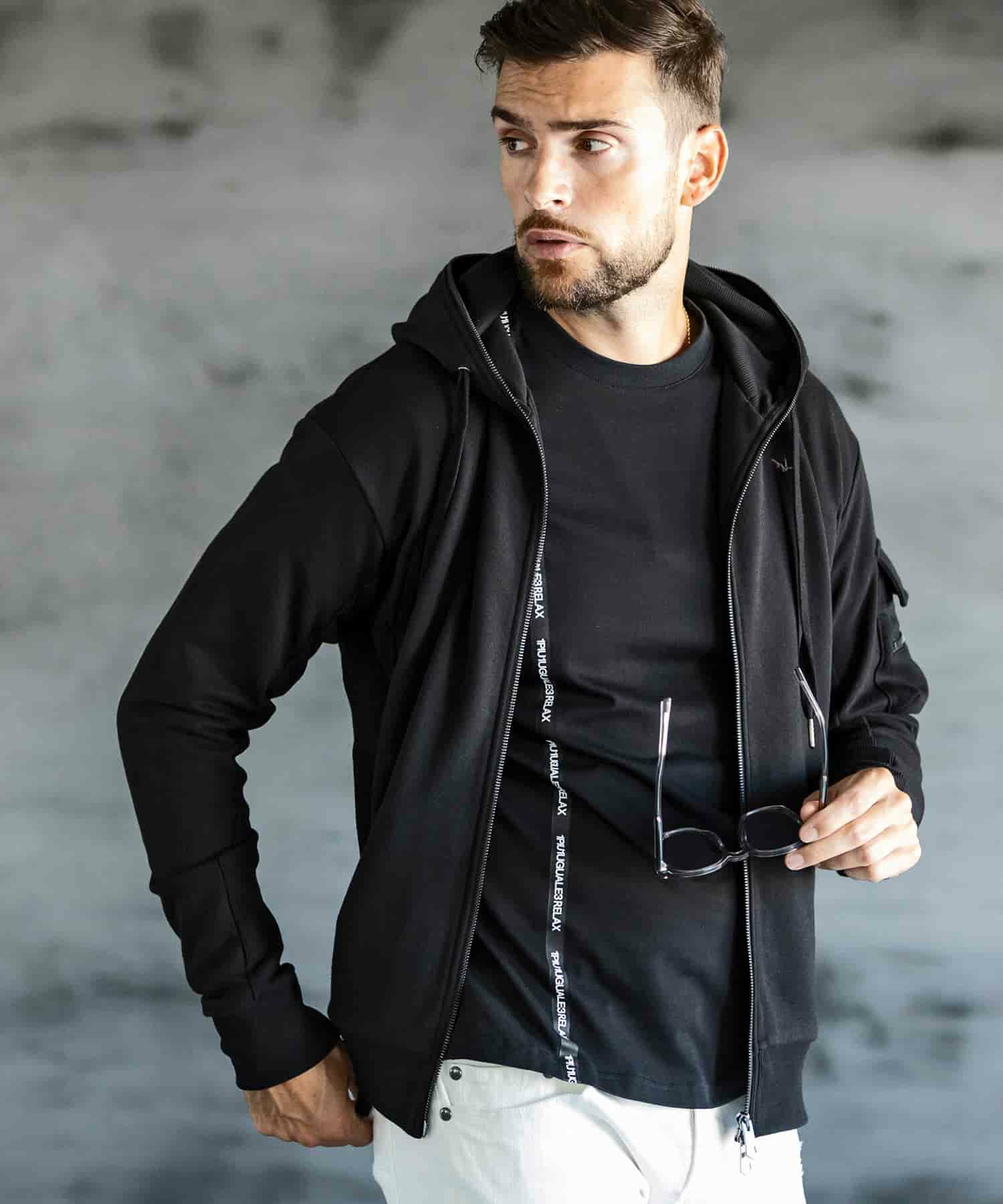 1PIU1UGUALE3 RELAX(ウノピゥウノウグァーレトレ リラックス