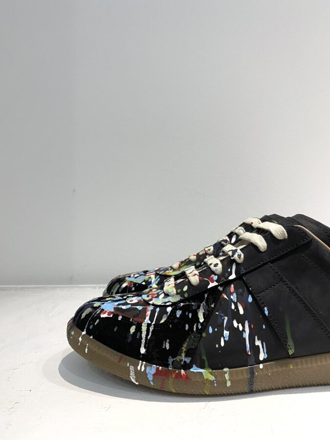 MAISON MARGIELA /ペイントREPLICA(レプリカ)スニーカー – six