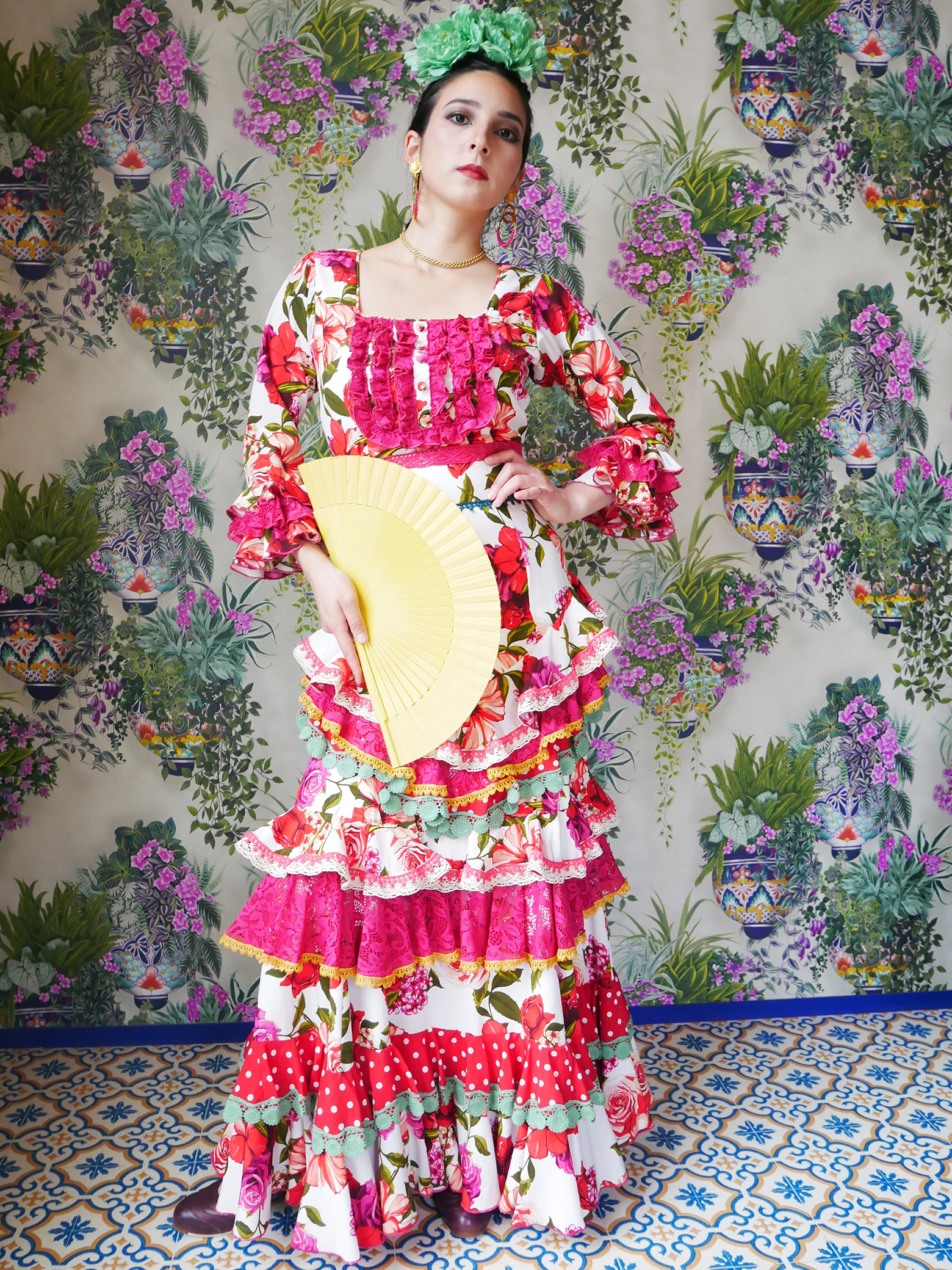 Sonia Johnes | フラメンコ衣装のソニア・ジョーンズ 公式ブランドサイト