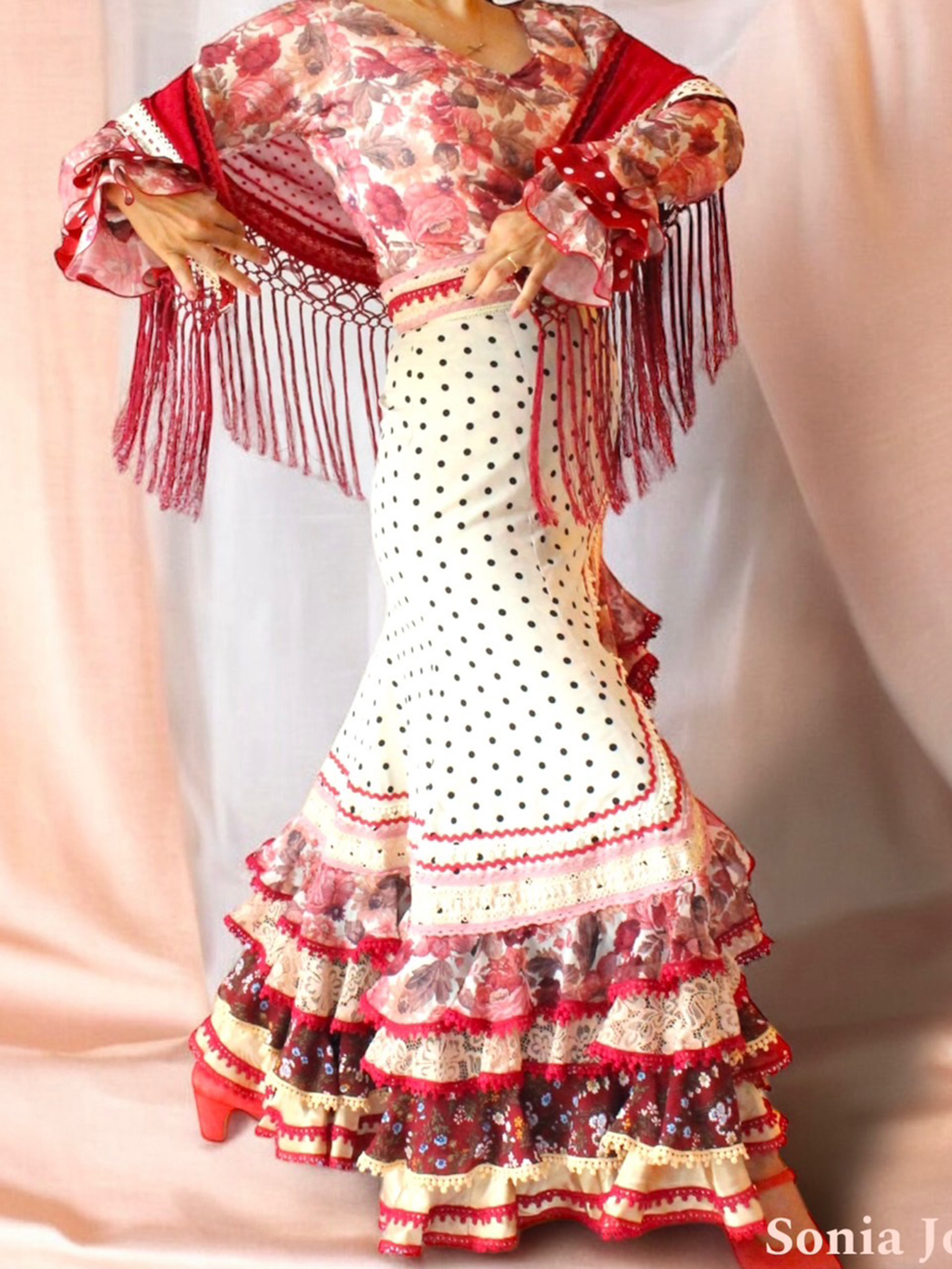 SONIA JOHNES ソニアジョーンズフラメンコ衣装、ブラウス