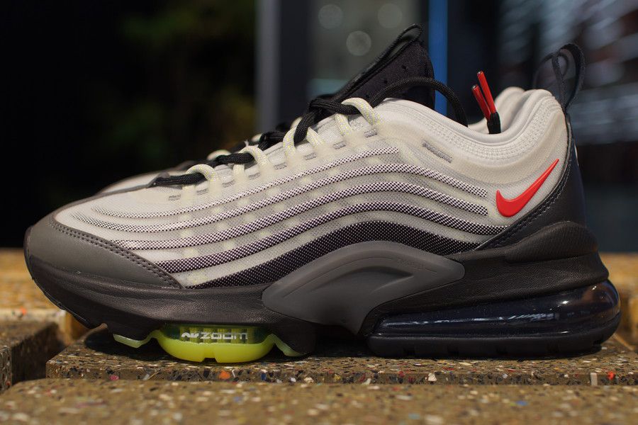 AIRMAX ZOOM 950(エアマックス ズーム 950/ZM950) 名作を再構築した
