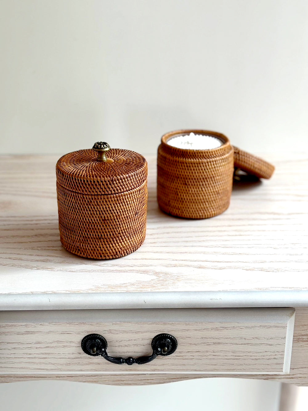 小物入れ 綿棒ケース アタ製 真鍮 おしゃれ インテリア雑貨 φ10cm