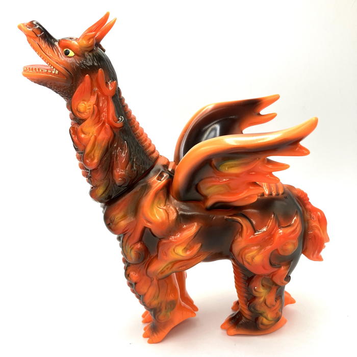 奇跡の再入荷！羽田空港で即日完売したマルサンの『ウルトラマン』記念