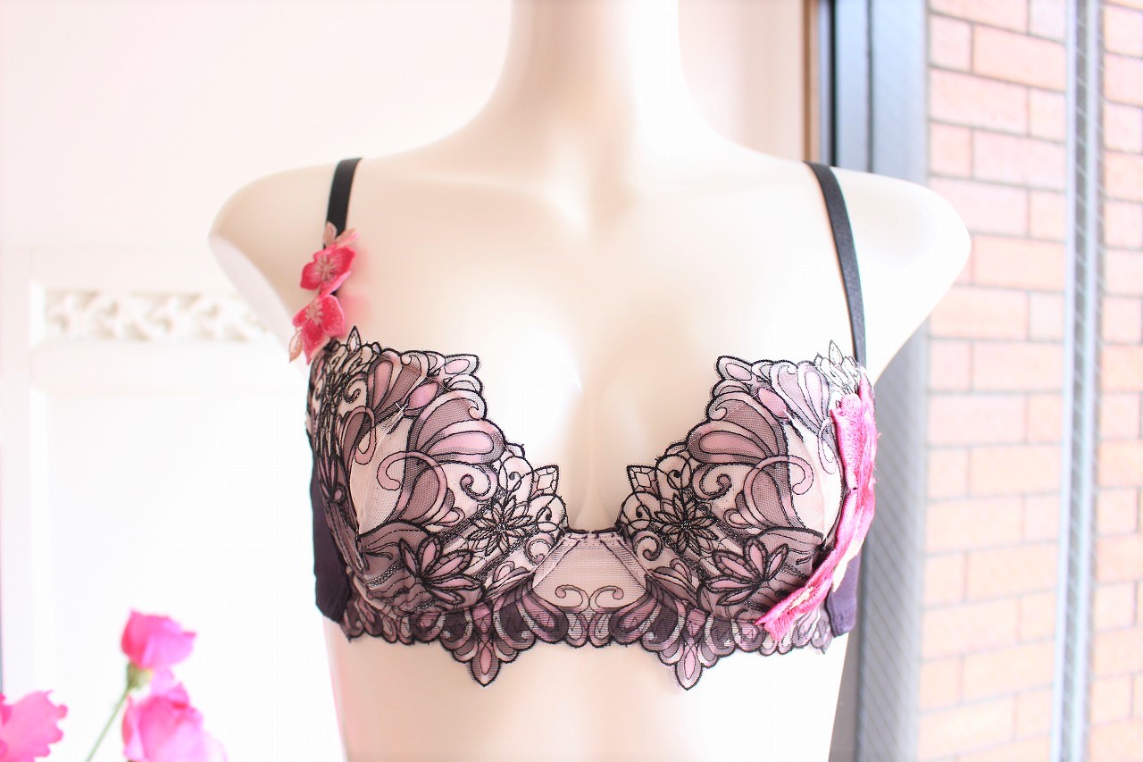 サイケデリックランジェリ～♡ サルート61group VIカラー | La