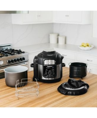 Ninja Foodi™ FD401 8 Qt. 12-in-1 Deluxe XL Pressure Cooker & Air