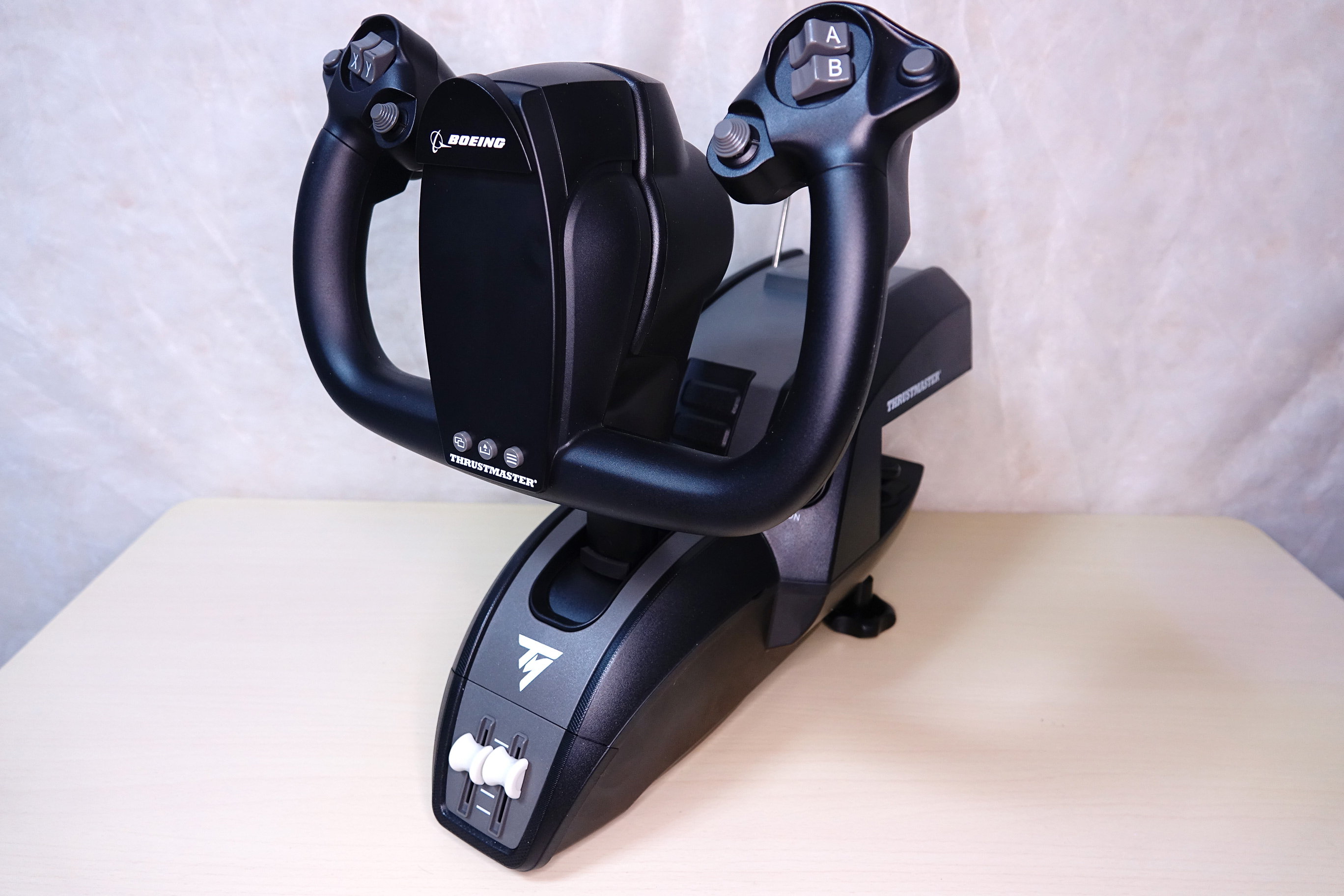 Thrustmaster「TCA Yoke Pack Boeing Edition」試用レポート 振り子