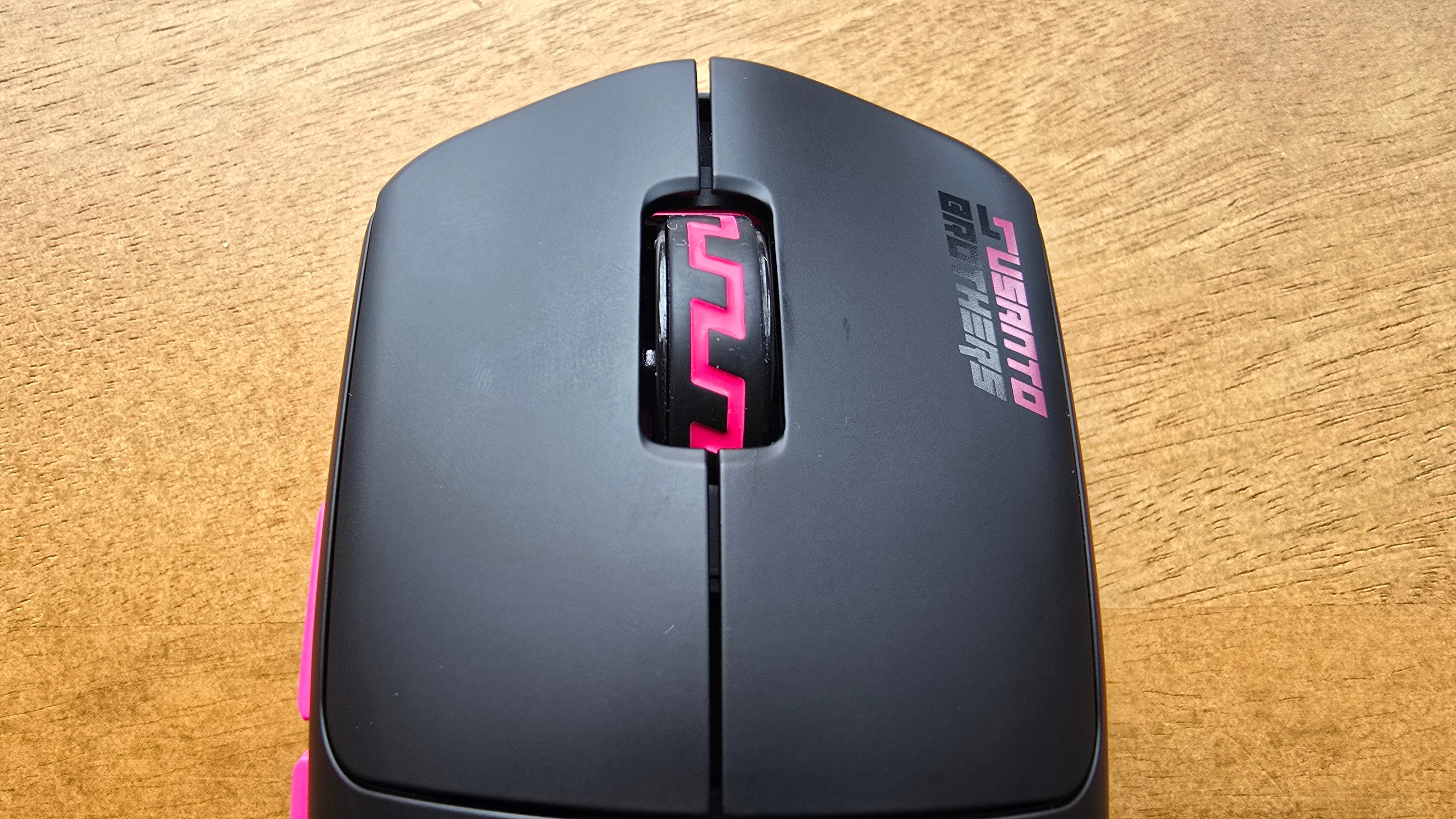 Pulsar Susanto-X Gaming Mouse Review – Hot Pink Design, Fiery