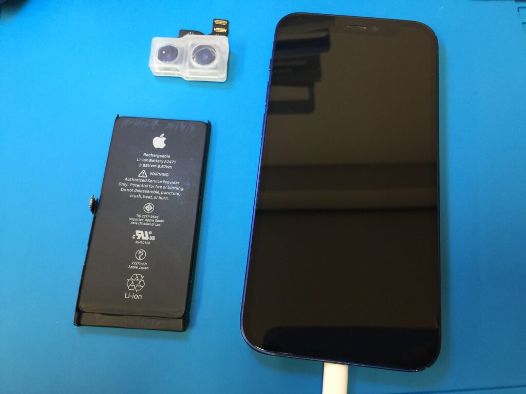 iPhone 12 mini 】バイクに取り付けて使っていたらメインカメラの