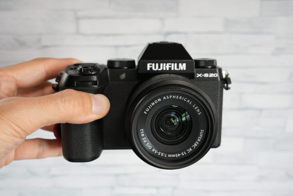 XC15-45mm F3.5-5.6 OIS PZ レビュー / スナップ・旅行に最適！X