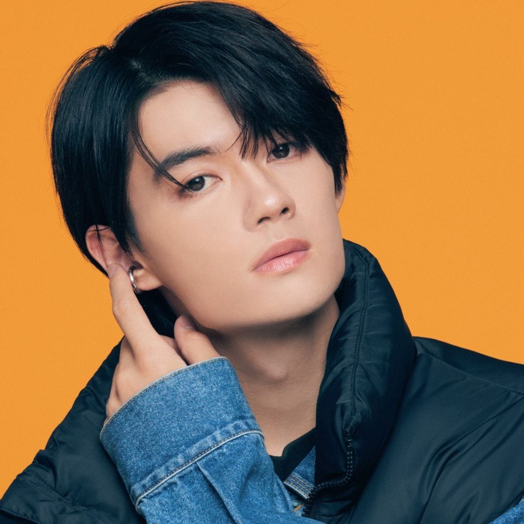 M!LK結成9周年】佐野勇斗の素顔に迫る10のQ＆A！ | smart Web | 宝島社