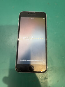 iPhoneSE2ホームボタン反応なし画面交換修理【COCOスマホソニック錦糸