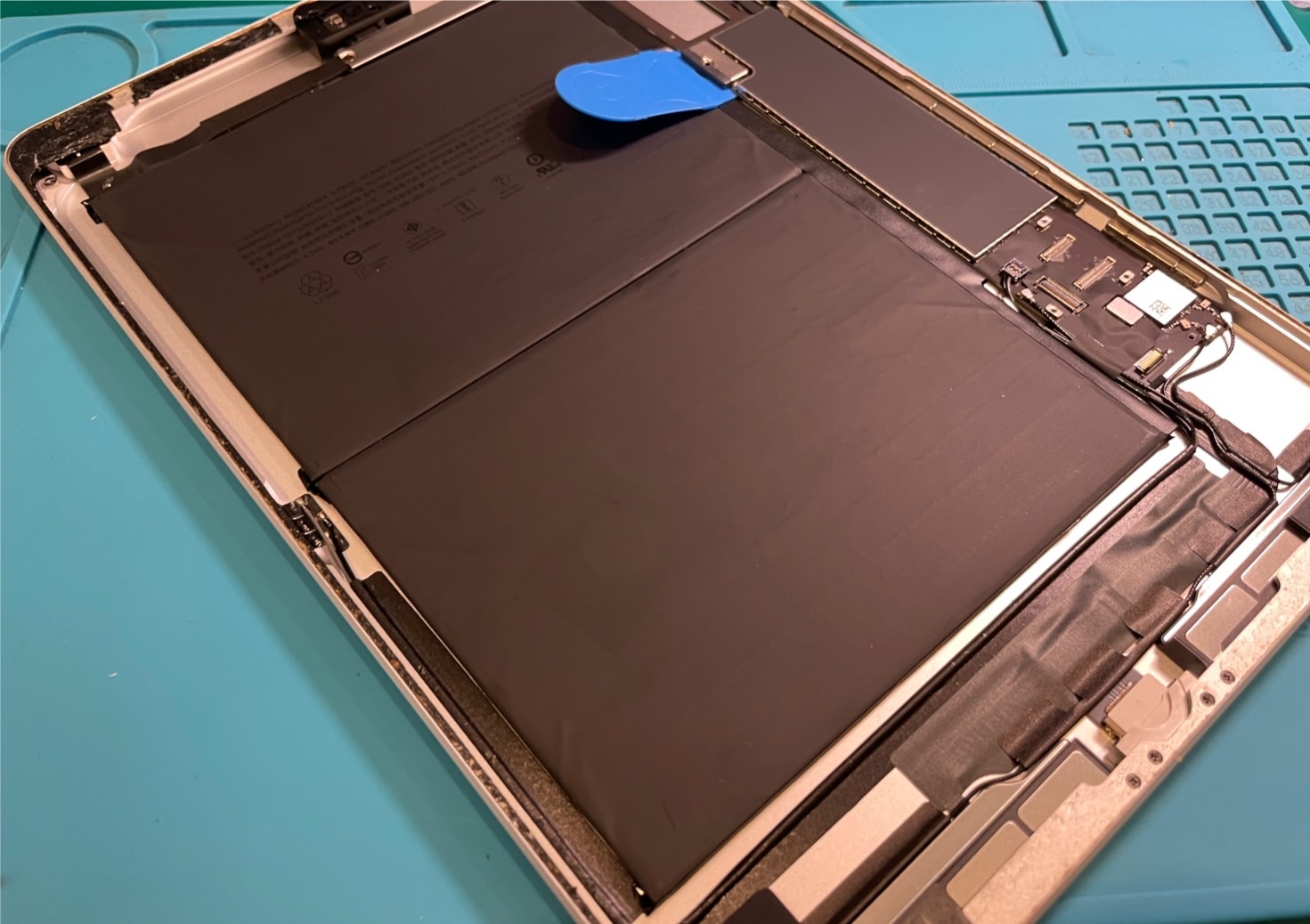 iPad第7世代バッテリー交換【iPad修理所沢】 | iPhone・iPad・スマホ