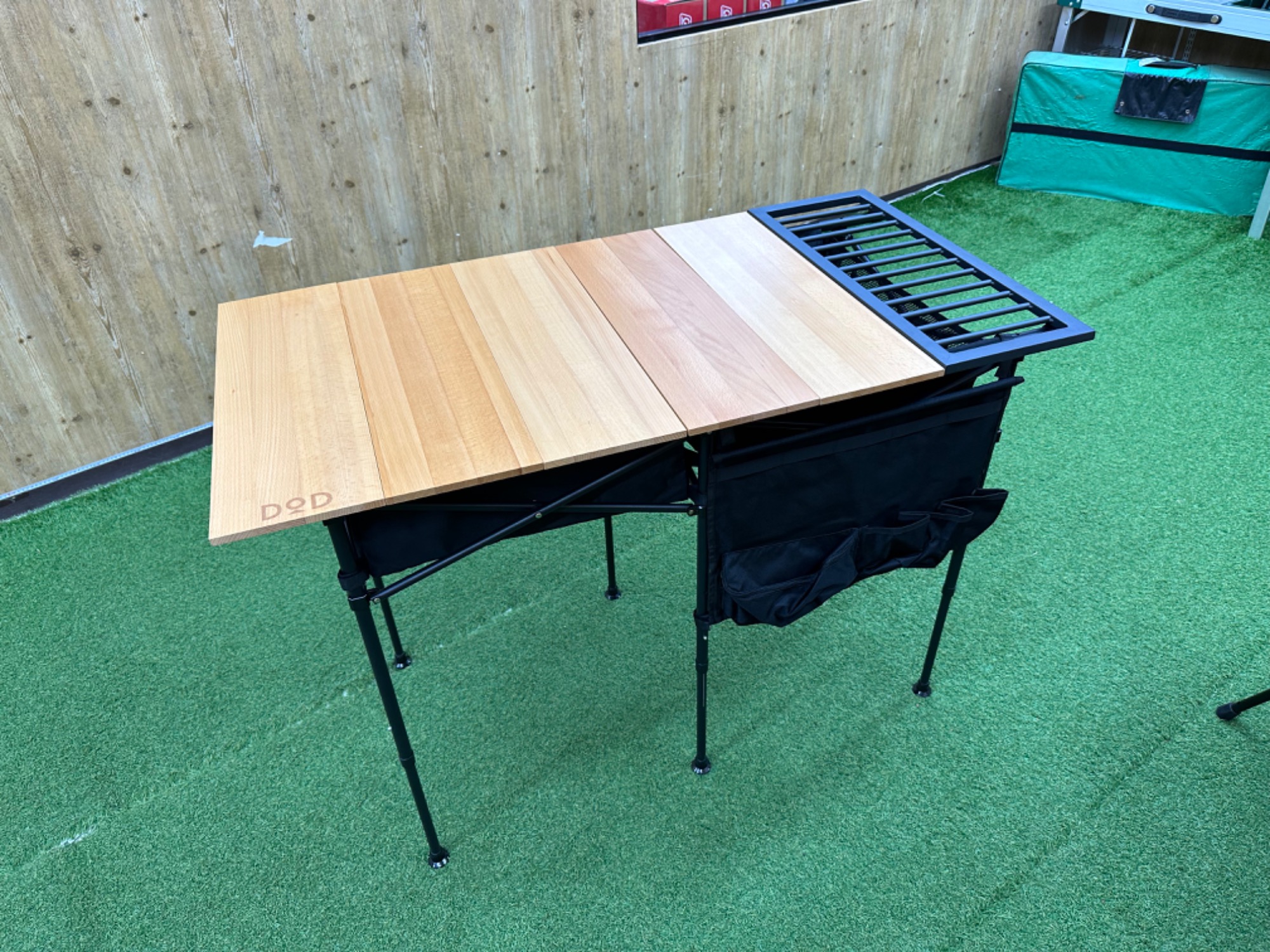 DOD買取強化!!】お洒落で便利なDODのキャナリーテーブル&ソトデー