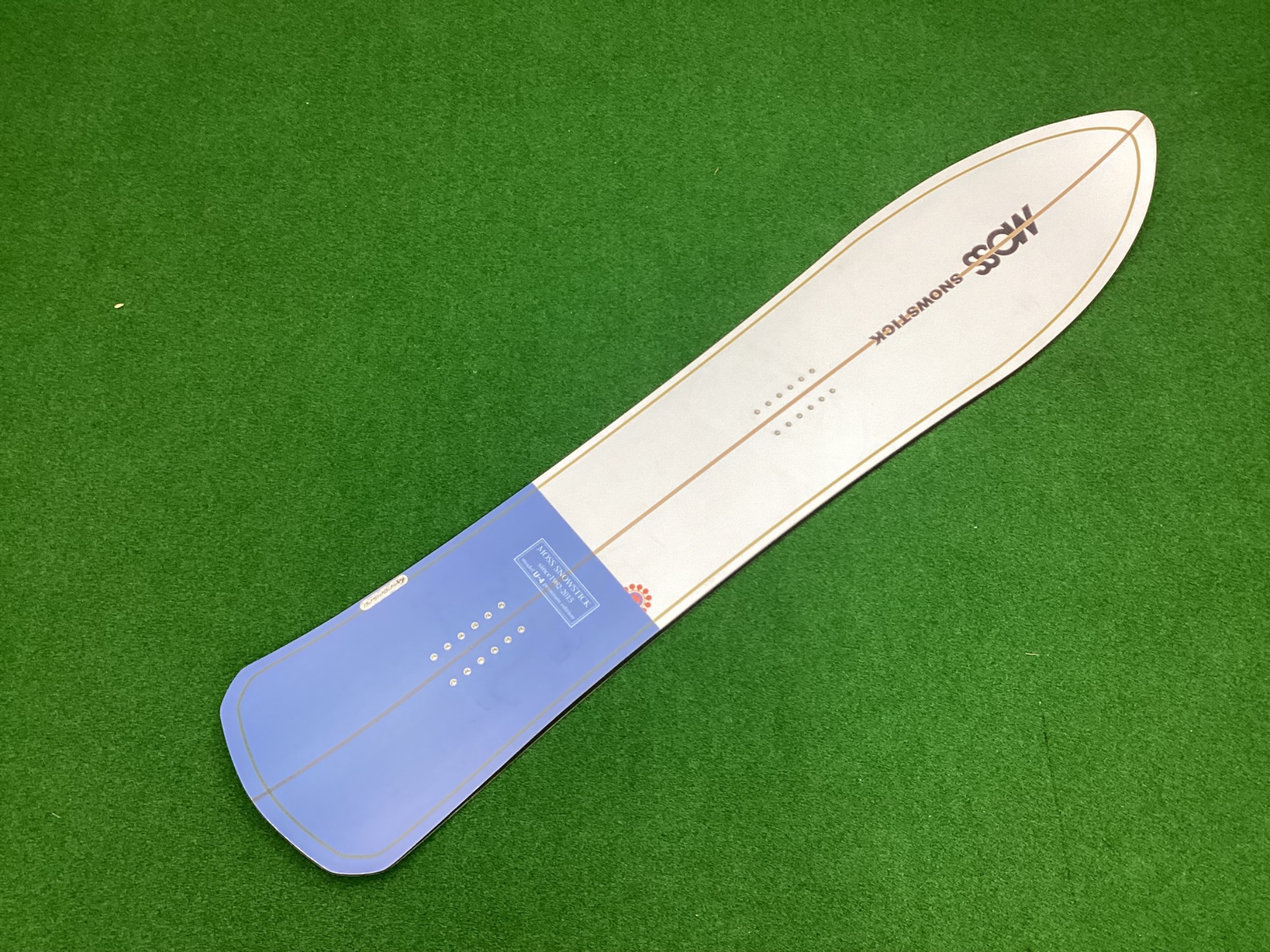 乗ってみなァ！？飛ぶぞォ！バイヤー厳選パウダーボードの紹介