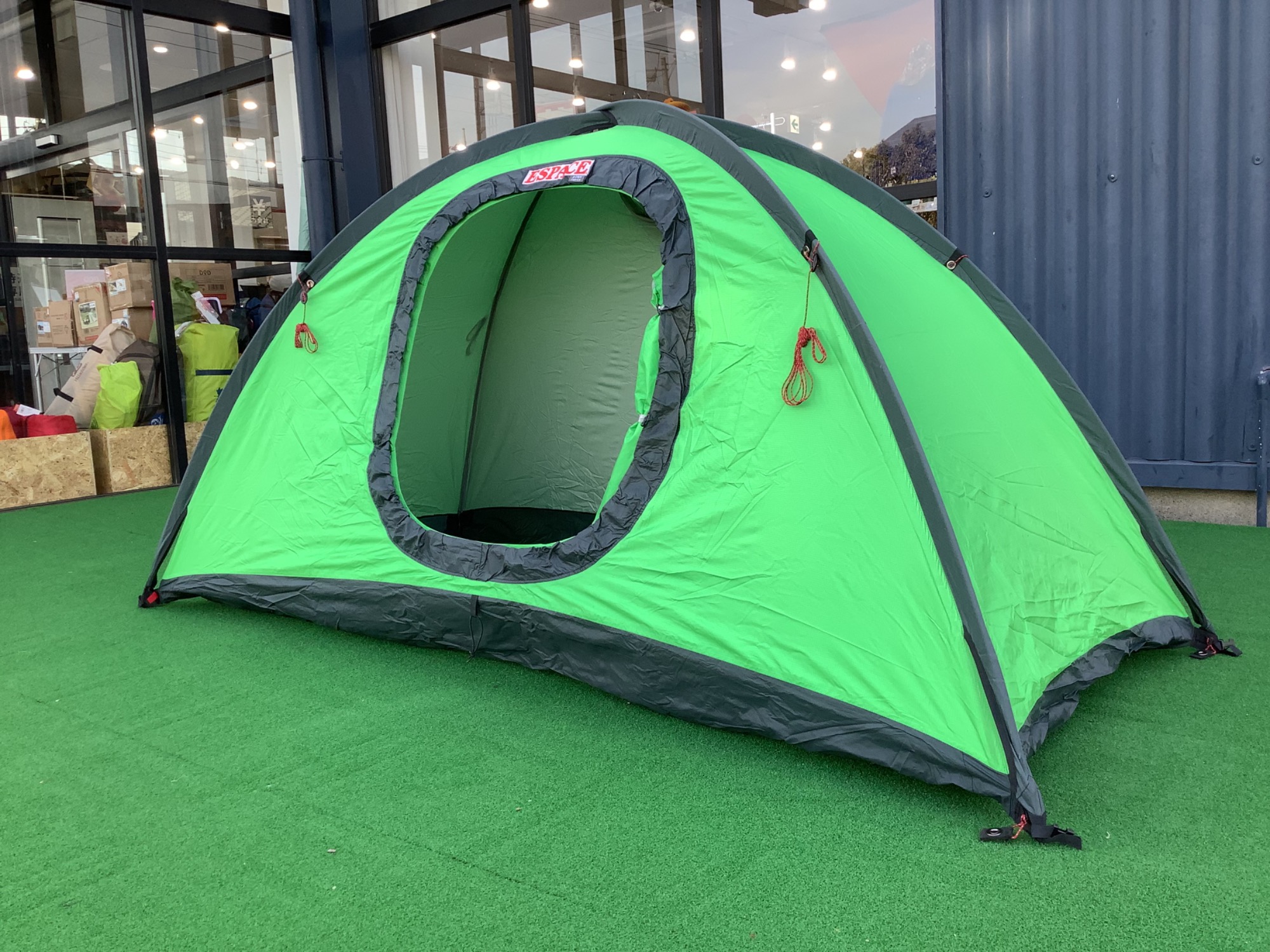冬山用ドーム型テントの元祖！ヘリテイジ エスパース ソロ・X[2023.01