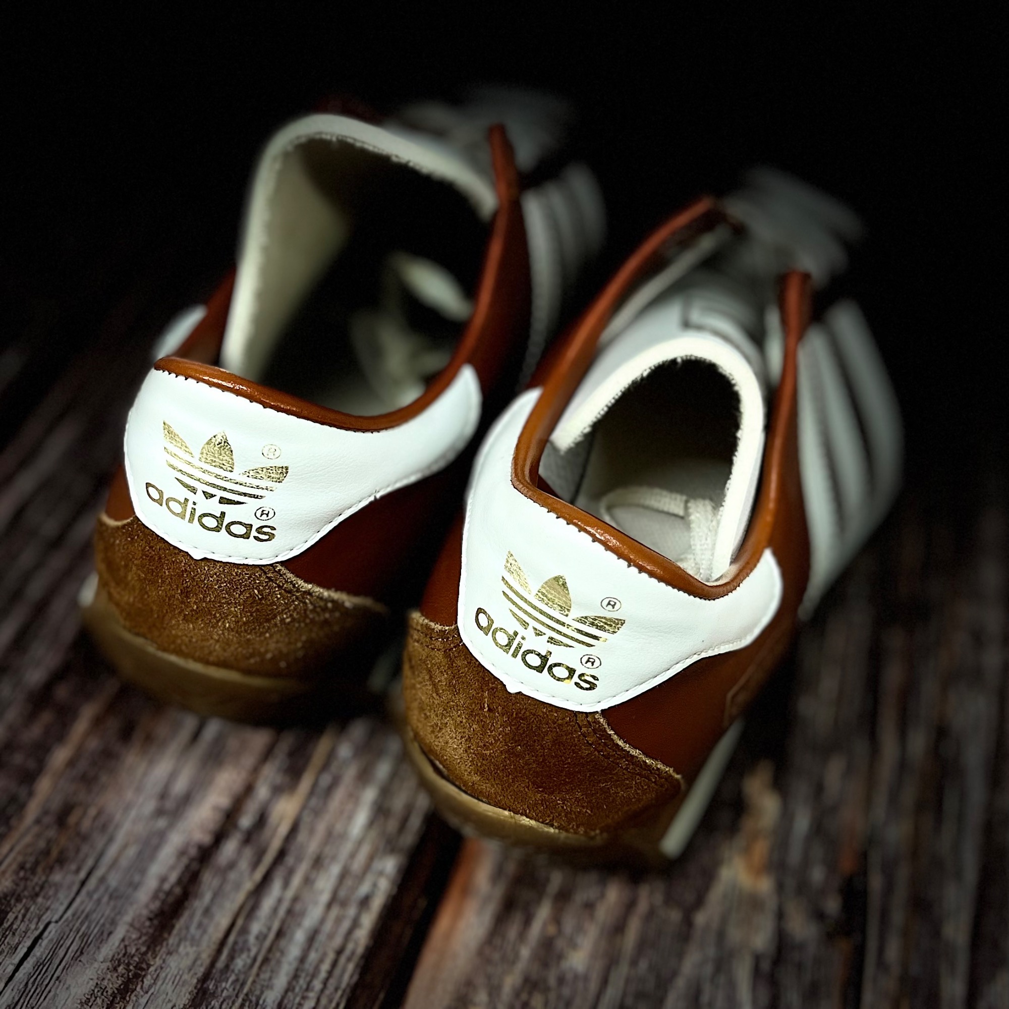 アディダス「カントリー」最後のカンガルーレザー仕様の希少日本製