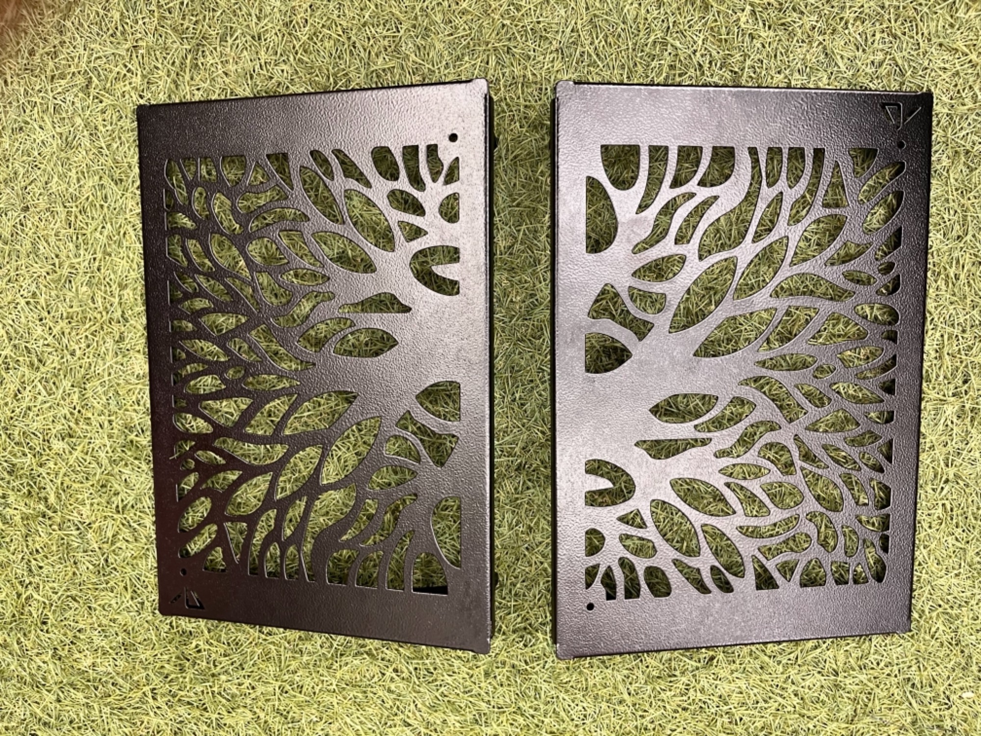 抽選必至なone4別注のブラックデザイン「ハレテーブル」[2023.05.29