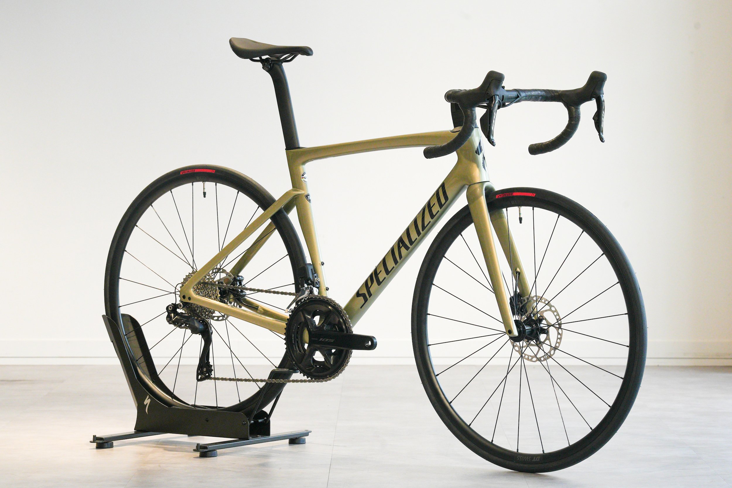 新型105 Di2搭載！TARMAC SL7 COMP – SHIMANO 105 DI2