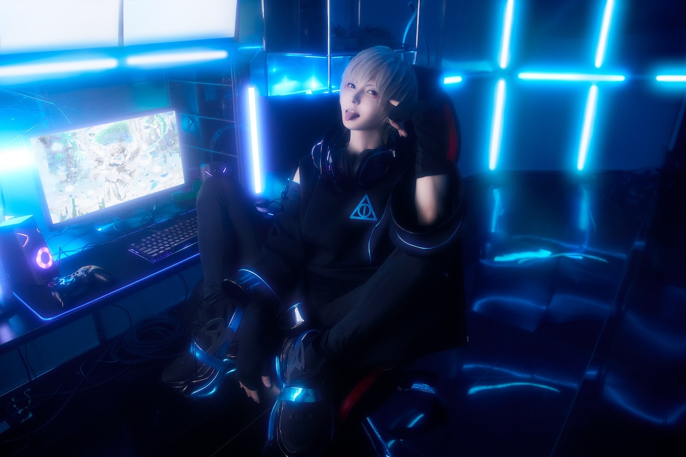 まふまふ、新アルバム『世会色ユニバース』は全34曲収録・CD2枚組 初回
