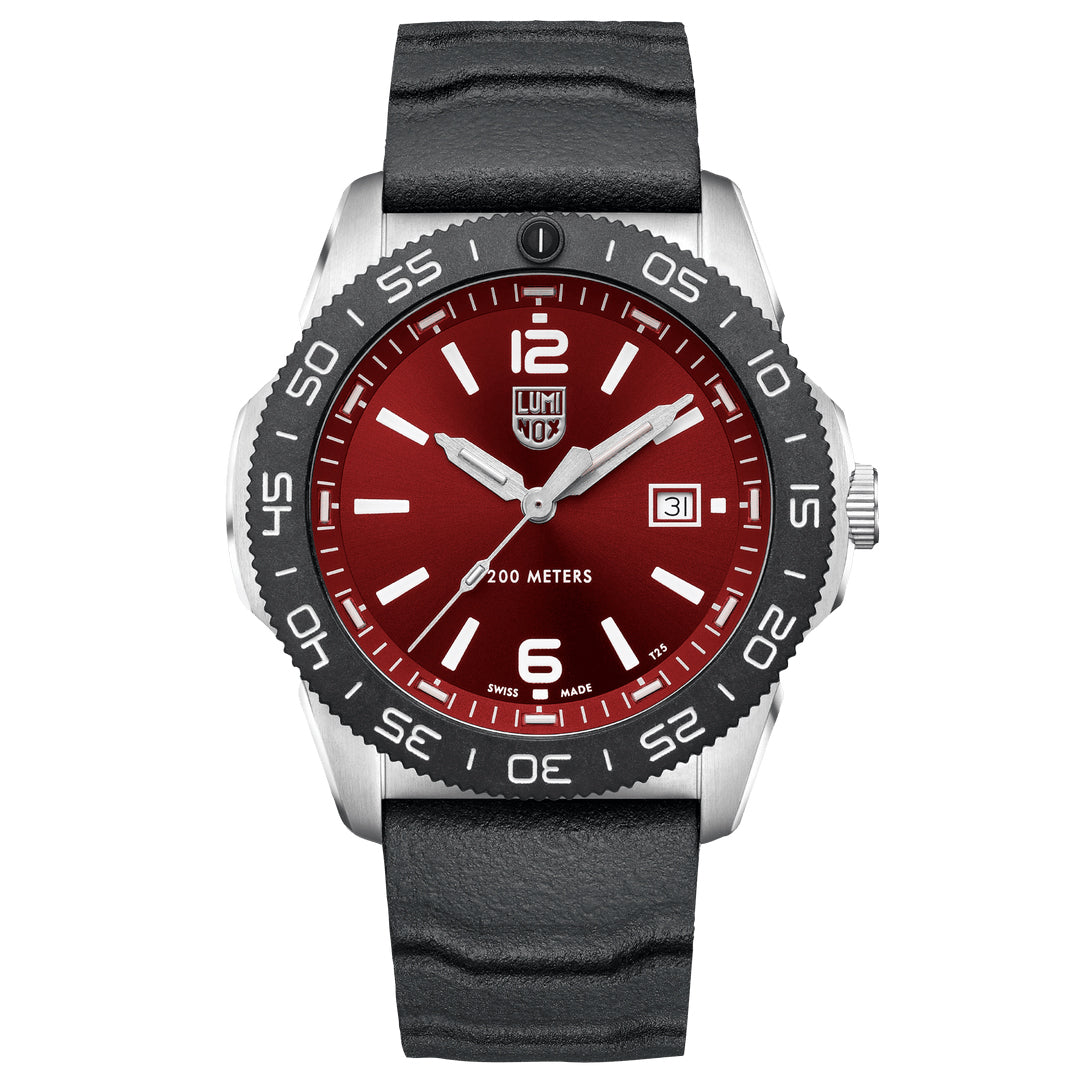 Luminox Pacific Diver XS.3135 SEA Series RED | Swiss Watch