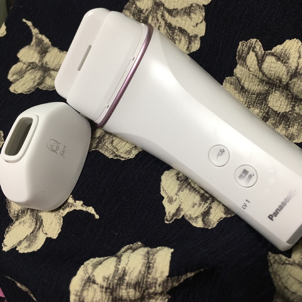 パナソニック美顔器　ES-CWP82 パナソニック 光エステ ES-CWP82 価格比較 - 価格.com