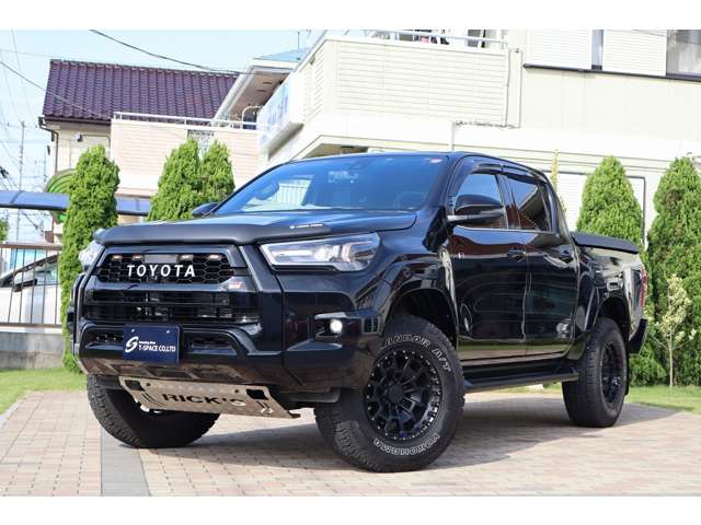 ハイラックス2.4 Z GRスポーツ ディーゼルターボ 4WDKMC17AW