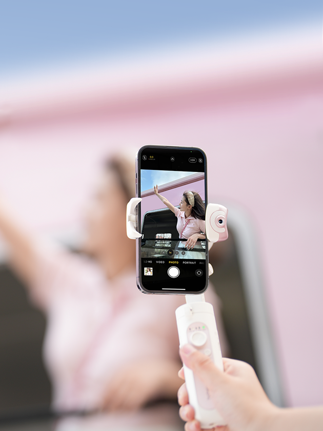 Hohem iSteady V2s | AIトラッカー内蔵のポータブルジンバル