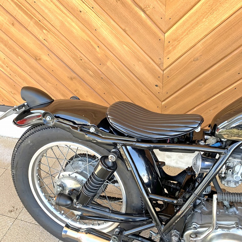 ソロサドルシートキット ブラック SR400/500 / 2％er オフィシャルWebstore