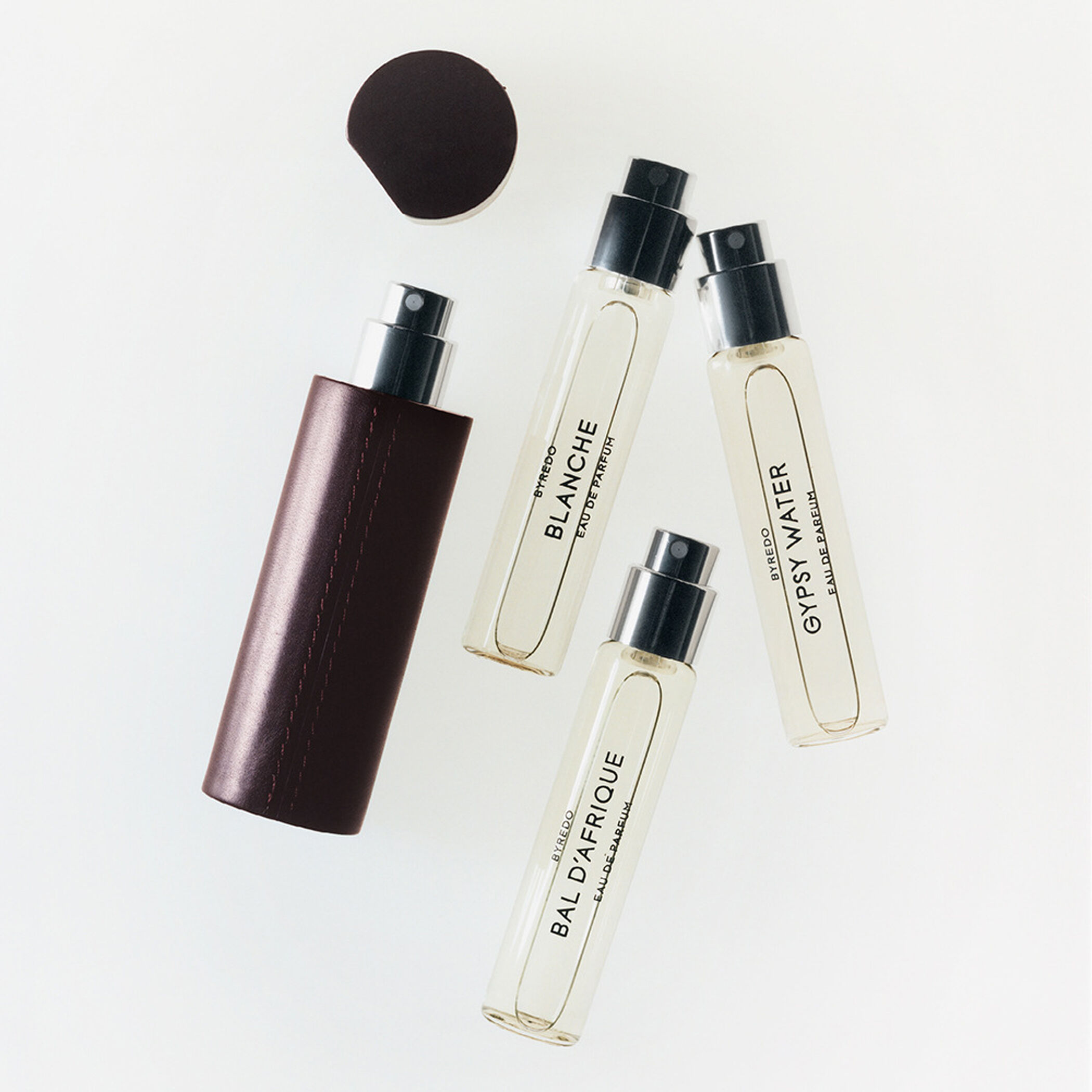 BYREDO トラベルレザーケース｜トゥモローランド 公式通販