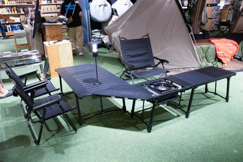 Alpen Outdoors限定商品『アルミユニットテーブル110スペシャル』や