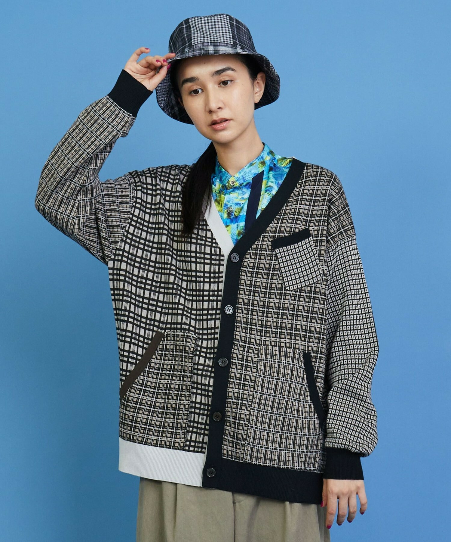 チェックチェックニット｜BIGI online store - ビギ オンラインストア