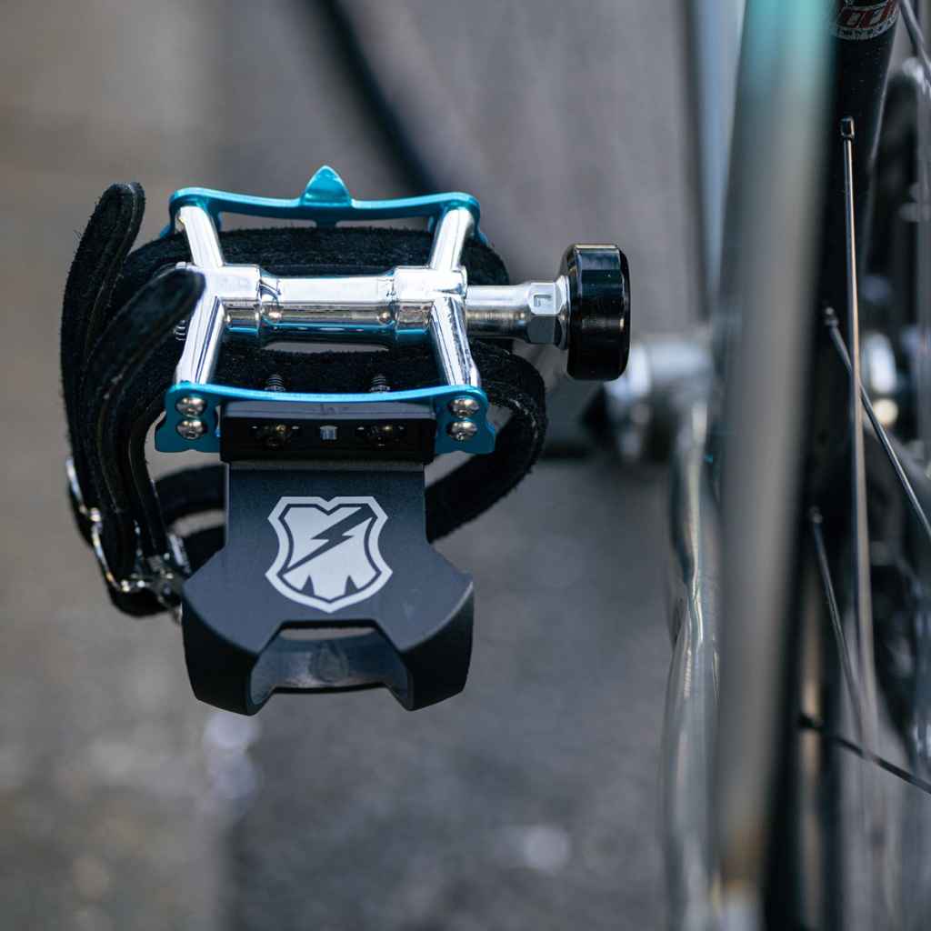 MKS* sylvan track next CMWC limited (ocean blue) - BLUE LUG ONLINE