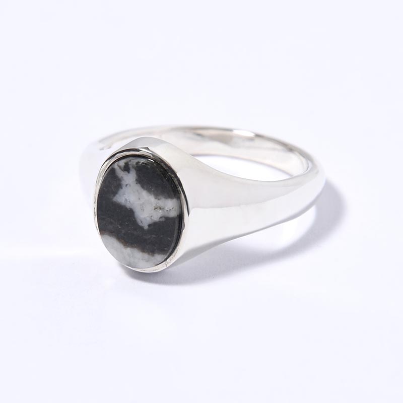 SIGNET OVAL RING(M) / ZEBRA JASPER -SILVER- | IN ONLINE STORE