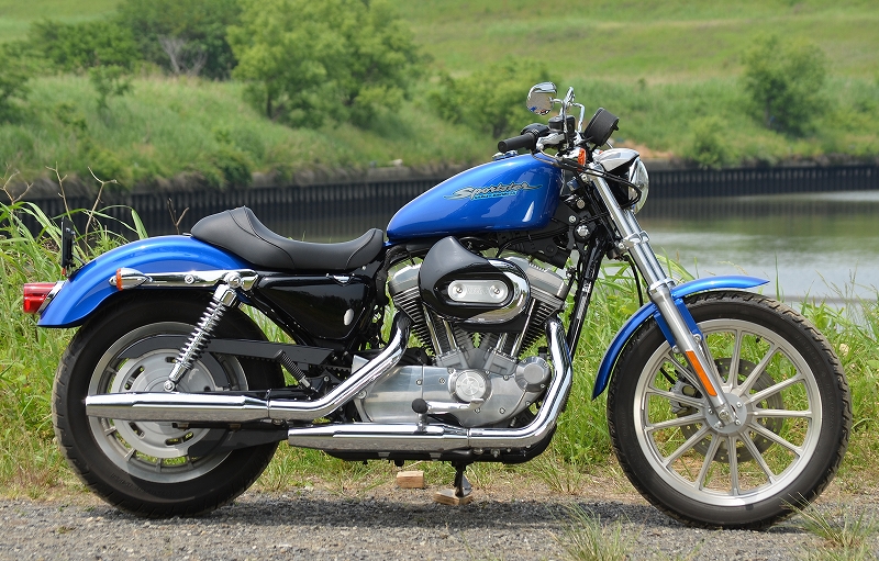 04～スポーツスター ソロシート プレーン3 | カスタムバイクパーツ ㈱K&H