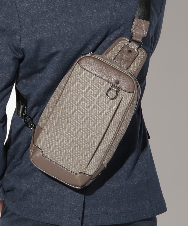 フェイクレザーボディバッグ｜メンズファッション通販 MEN'S BIGI