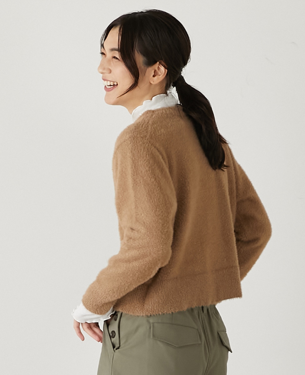 落ち着いた煌きラメフェザー大人Vネックカーディガン】｜MELROSE
