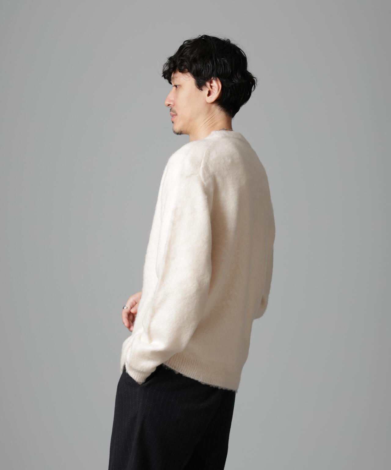 モヘヤ ブレンド 起毛 Vネック ニット