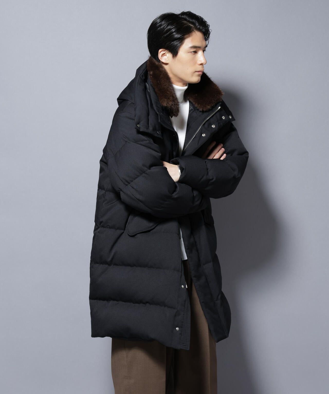 西川ダウン(R)」フェイクファーカラーサージロングダウン