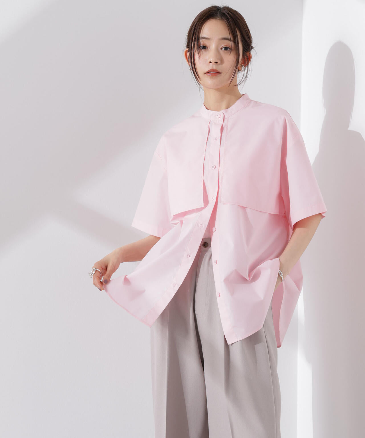 ケープ ディティール 半袖 シャツ