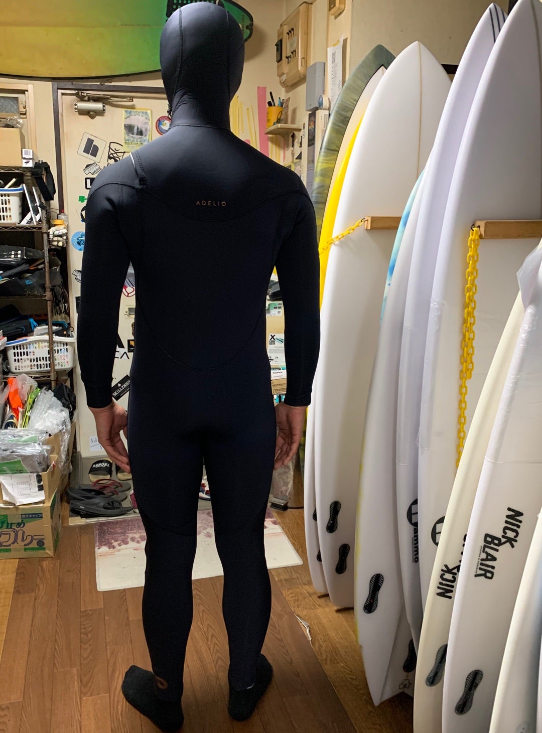 Adelioウェットスーツ大好評！ストックも少し入荷！サイトアップしま