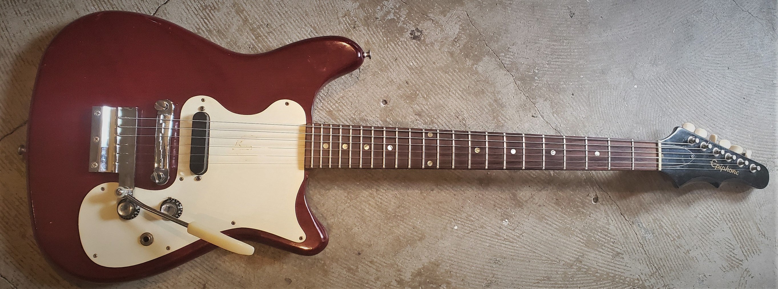 Mosrite ”FUZZ rite”（1968年製）と相性が良いのは？ | ファズフェイス