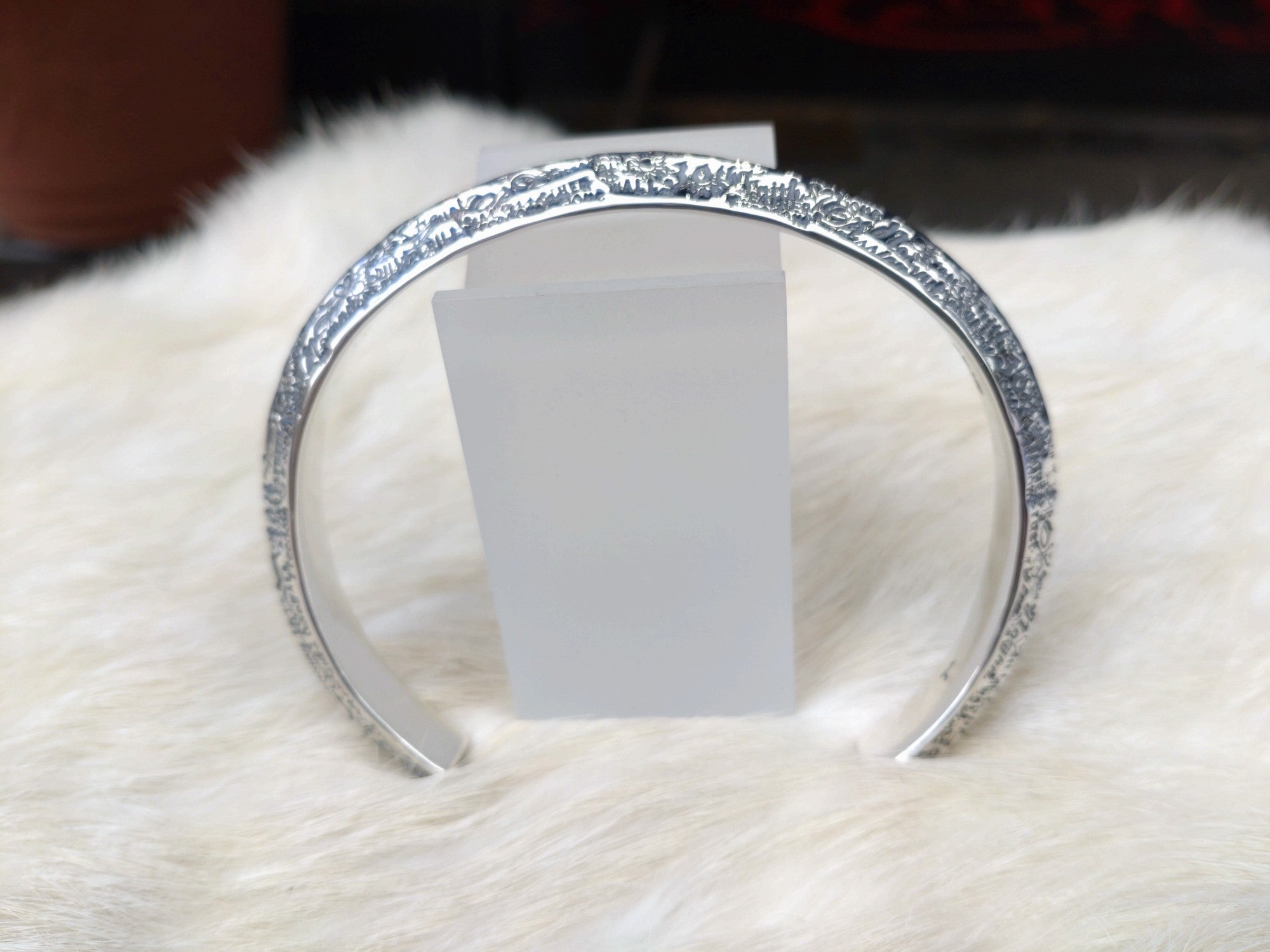 BWL / GRAFFITI TRIANGLE BANGLE 2 BLUE TOPAZ | BILL WALL LEATHER UENO